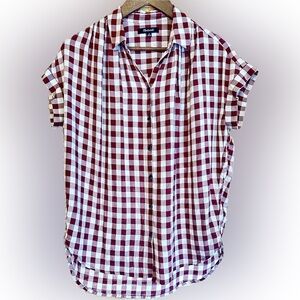 Madewell Burgundy and White Checkered Button Down Shirt